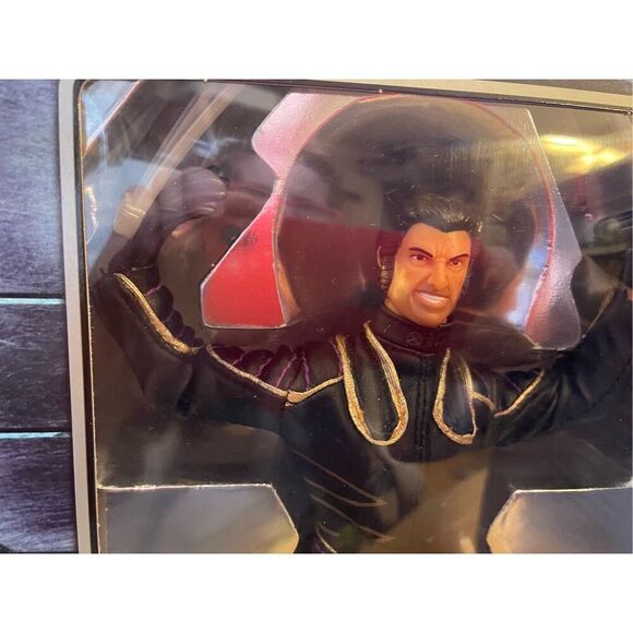 2000 Toy Biz Marvel X-Men The Movie X Mutations Classic & Movie Wolverine Figure - Picture 7 of 15